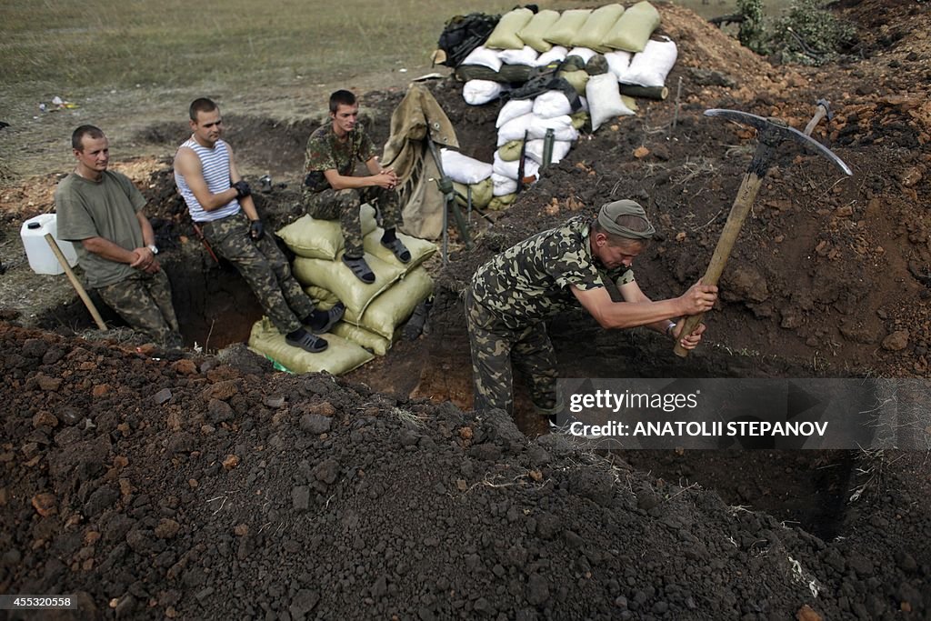 UKRAINE-RUSSIA-CRISIS-POLITICS