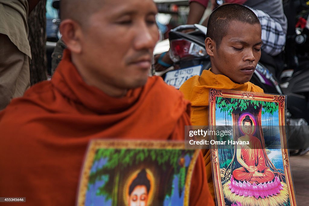 Cambodian Monks Hold Hunger strike In Protest Against Dam Construction Plans