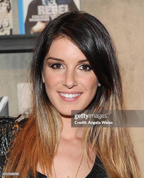 885 Shenae Grimes Beech Stock Photos, High-Res Pictures, and Images