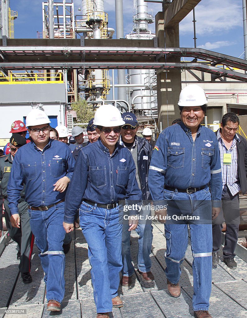 Evo Morales Unveils Oil Refinery