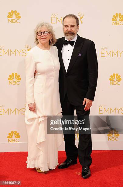 Actor Mandy Patinkin and Kathryn Grody arrive at the 66th Annual Primetime Emmy Awards at Nokia Theatre L.A. Live on August 25, 2014 in Los Angeles,...