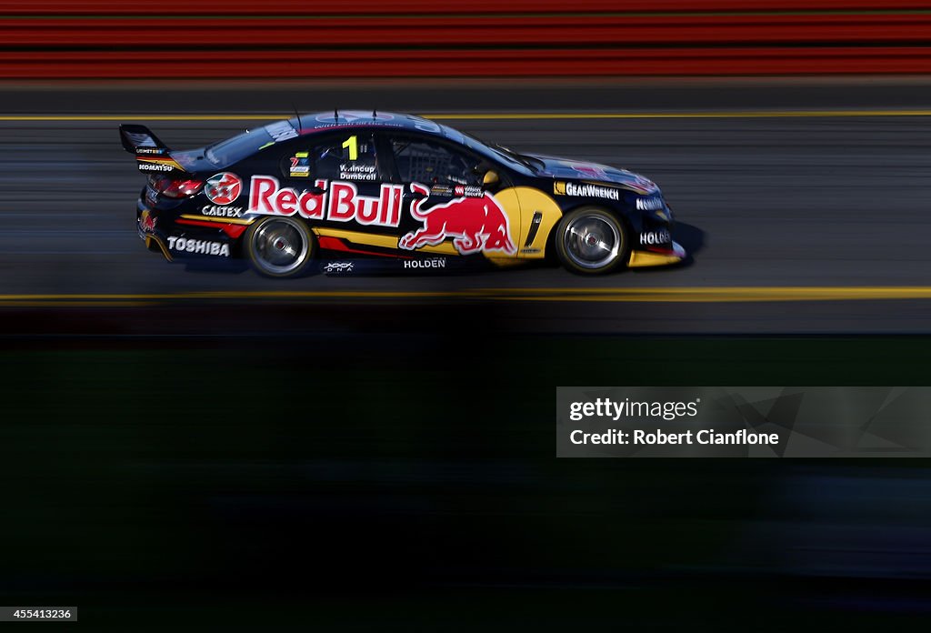 Sandown 500 - V8 Supercars: Race 29