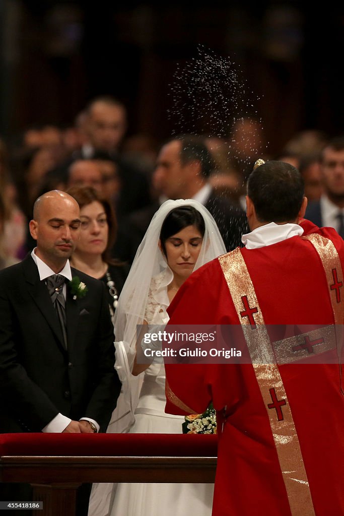 Pope Francis Celebrates Weddings During Sunday Mass