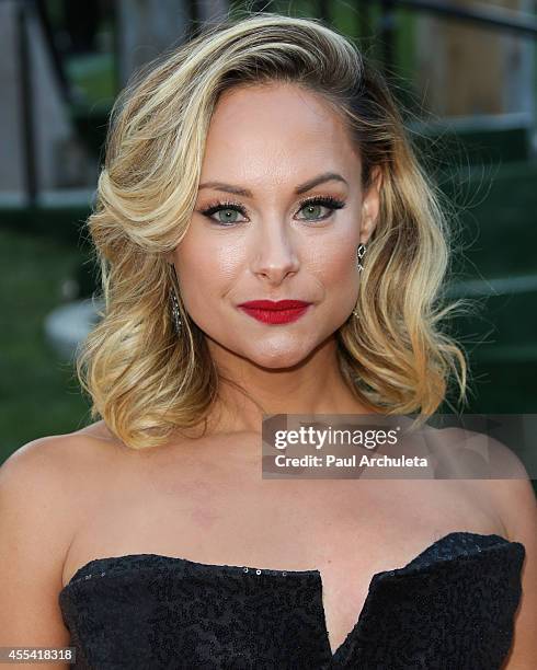 250 Alyshia Ochse Stock Photos, High-Res Pictures, and Images - Getty