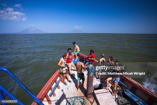 the boat to the volcanic island of ometepe. - concepcion stock-fotos und bilder