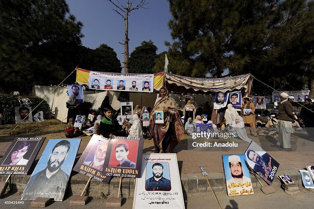 Relatives of Pakistani Missing People Stage Sit-in