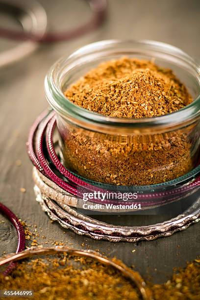 indian bangles with jar of garam masala, close up - garam masala stock pictures, royalty-free photos & images