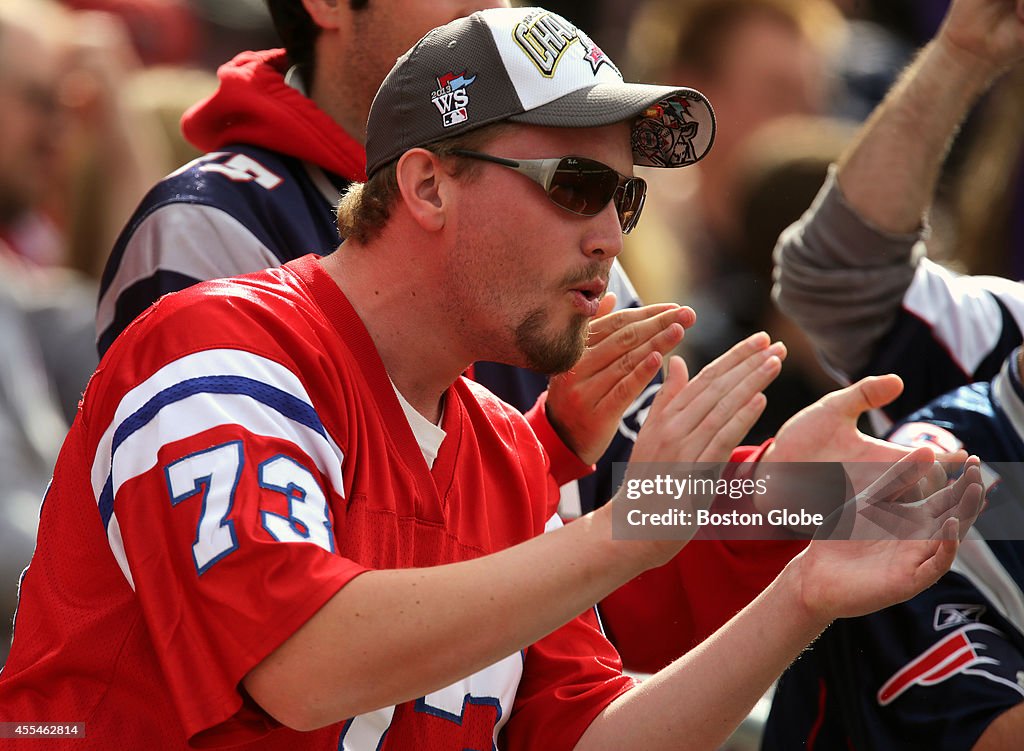 New England Patriots Vs. Minnesota Vikings At TCF Bank Stadium