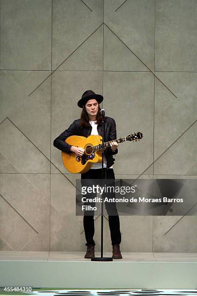 Singer James Bay performs duirng the Burberry Prorsum show during London Fashion Week Spring Summer 2015 at on September 15, 2014 in London, England.