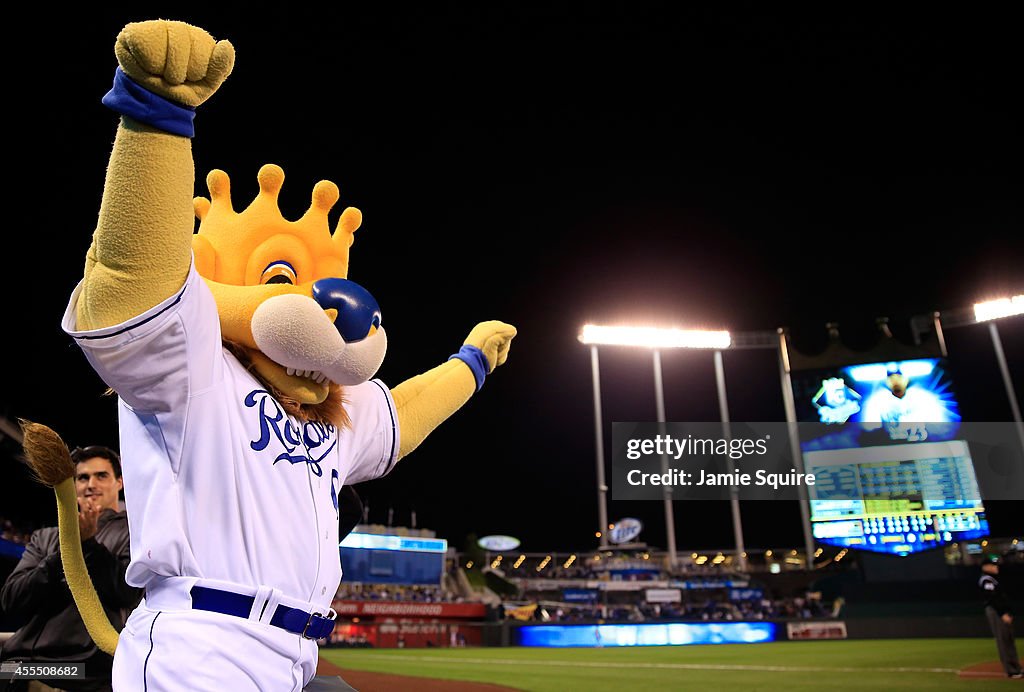 Chicago White Sox v Kansas City Royals