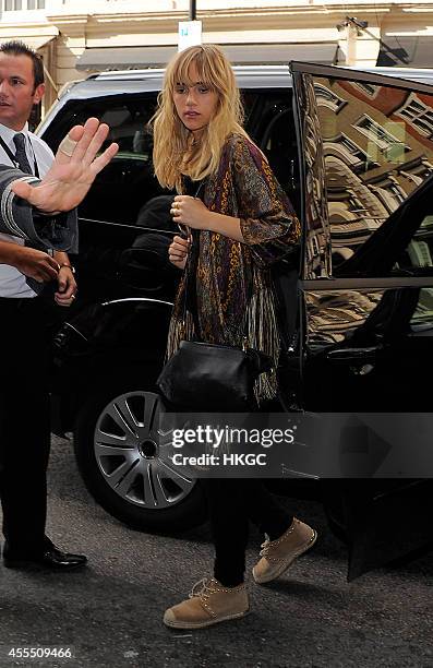 Suki Waterhouse arrives at her hotel on September 15, 2014 in London, England.