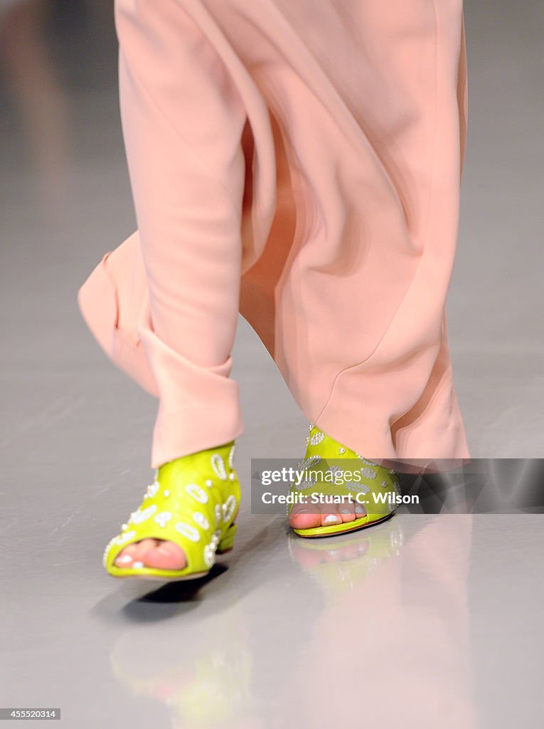 OSMAN: Runway - London Fashion Week SS15