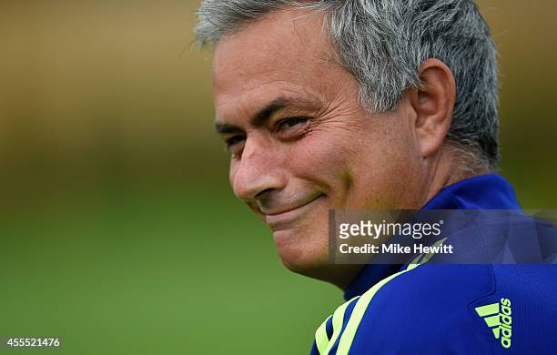 185 Mourinho Funny Photos and Premium High Res Pictures - Getty Images