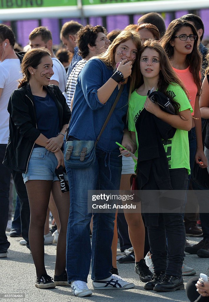 Fans of Lady Gaga wait for the gig in Istanbul