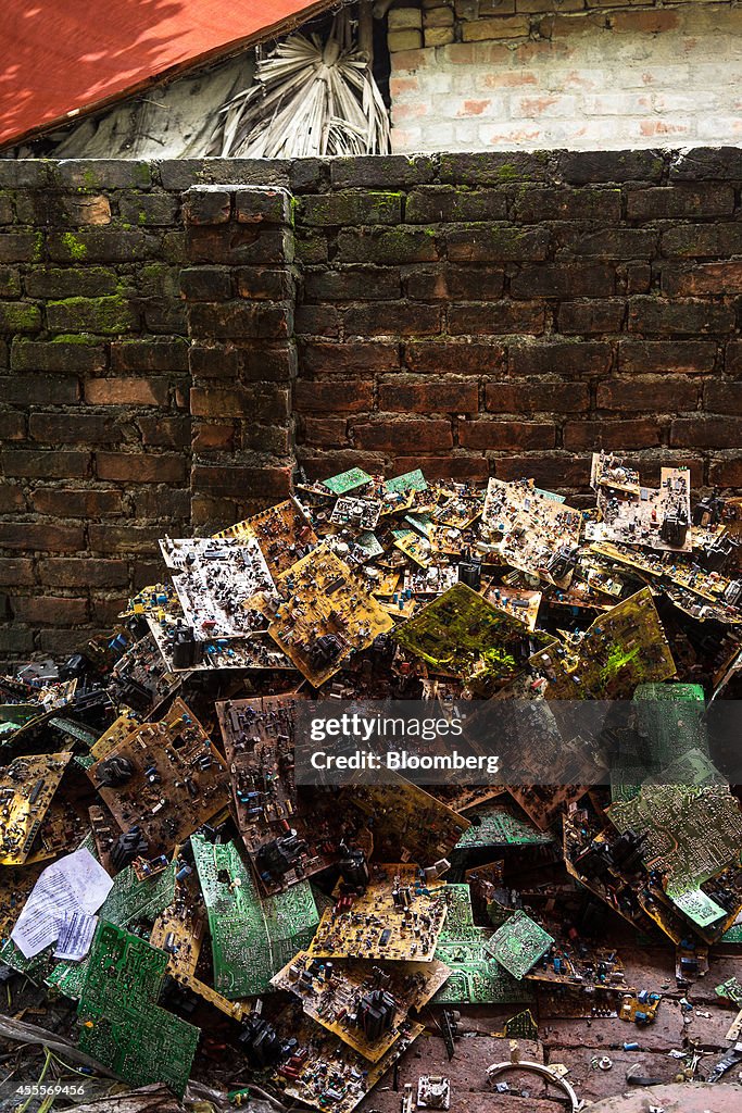 E-Waste Market Stalls, Dumping And Household-Style Recycling