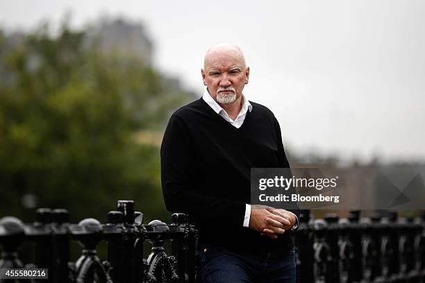 3,366 Tom Hunter Photos & High Res Pictures - Getty Images