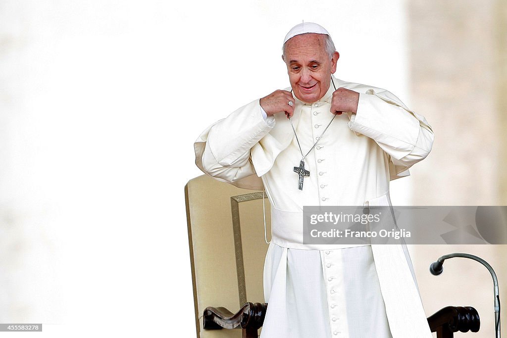 Pope Francis Holds His Weekly Audience