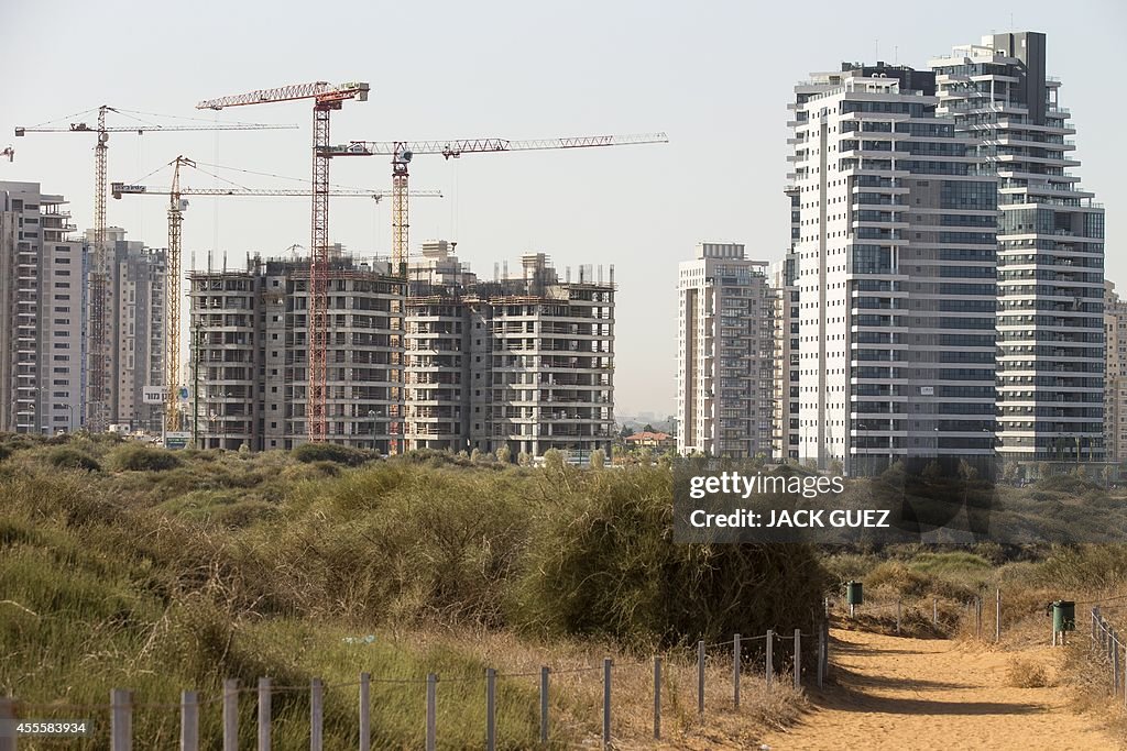 ISRAEL-ECONOMY-CONSTRUCTION-HOUSING