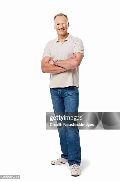 hombre de pie con total confianza aislado - hombres de mediana edad fotografías e imágenes de stock