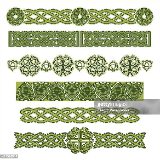 bildbanksillustrationer, clip art samt tecknat material och ikoner med several green celtic designs on a white background - kelterkors