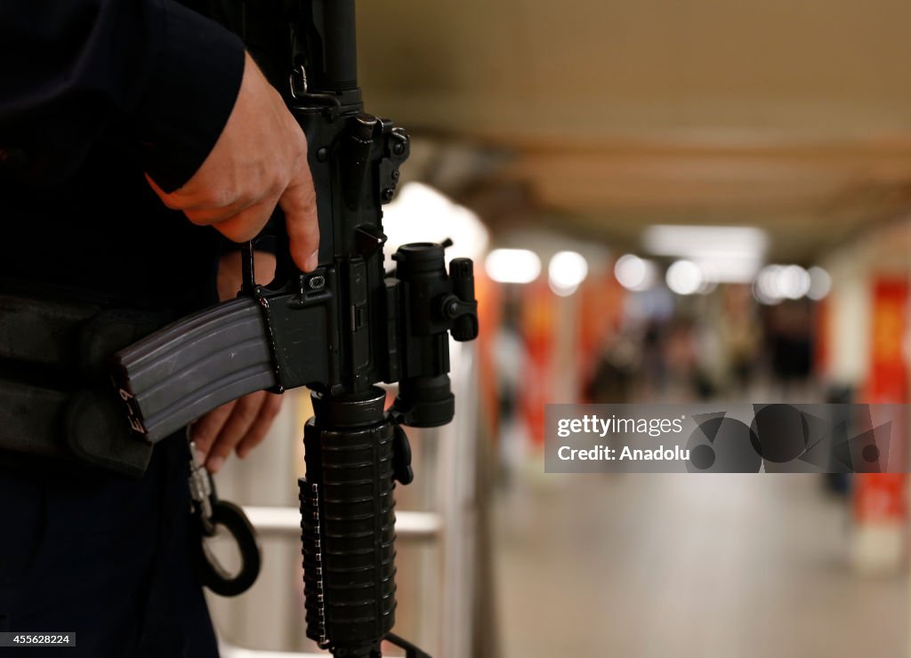 New York Police Department tightens security measures against ISIL threat