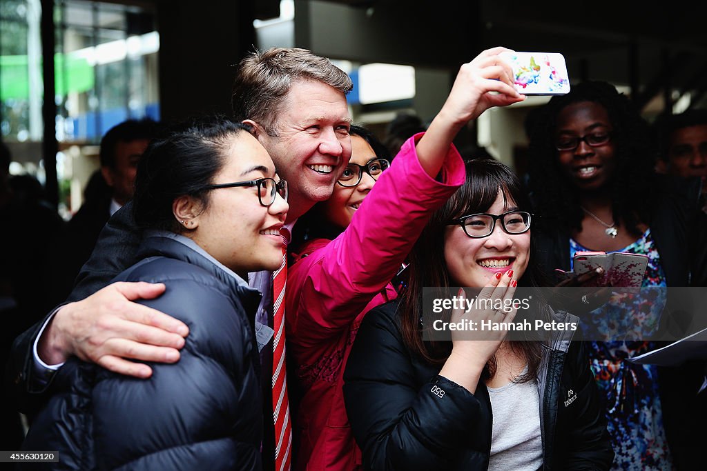 Labour Leader David Cunliffe Campaigns In Auckland