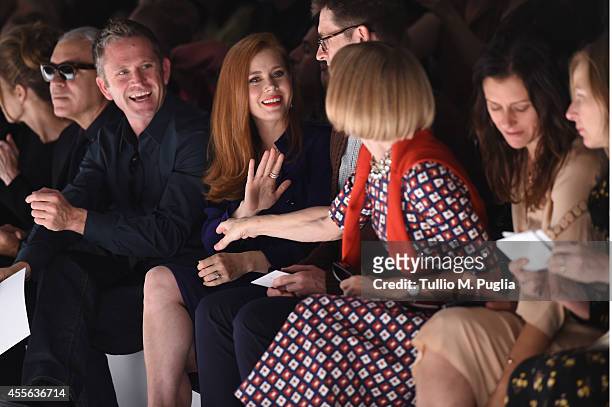 Amy Adams and Anna Wintour attend the Max Mara show during the Milan Fashion Week Womenswear Spring/Summer 2015 on September 18, 2014 in Milan, Italy.