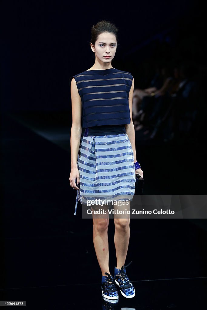 Emporio Armani - Runway - Milan Fashion Week Womenswear Spring/Summer 2015