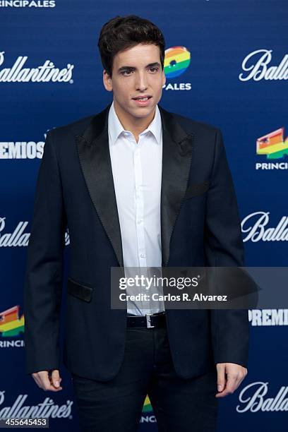 Singer Xuso Jones attends the "40 Principales Awards" 2013 photocall at Palacio de los Deportes on December 12, 2013 in Madrid, Spain.