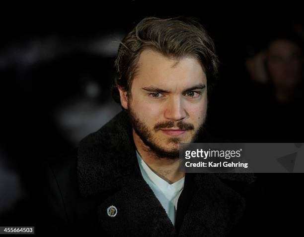 Actor Emile Hirsch wore the insignia of Navy SEAL team 10 on his jacket lapel while doing press interviews at a movie screening Thursday night,...