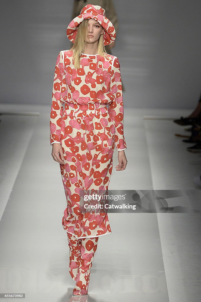 Max Mara - Runway RTW - Spring 2015 - Milan Fashion Week