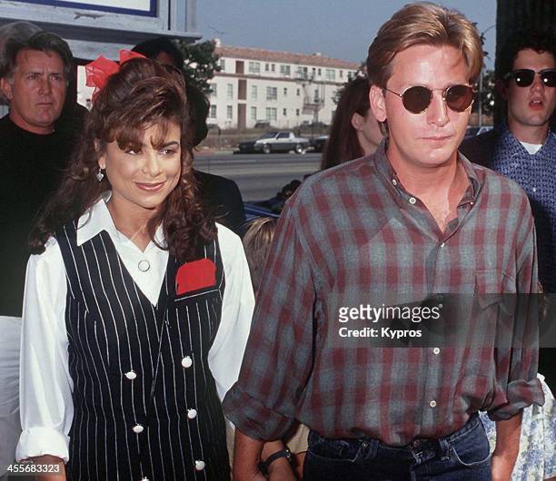 Singer Paula Abdul and her husband, actor Emilio Estevez attend 'The Mighty Ducks' Westwood premiere on September 20th 1992 in Westwood, California.