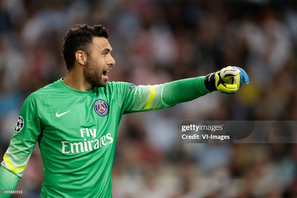 UEFA Champions League Group F - "Ajax Amsterdam v PSG"