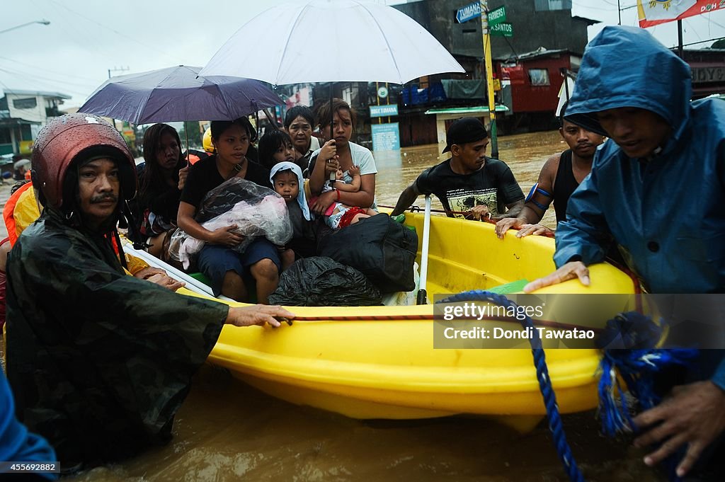Metro Manila Hit By Widespread Flooding