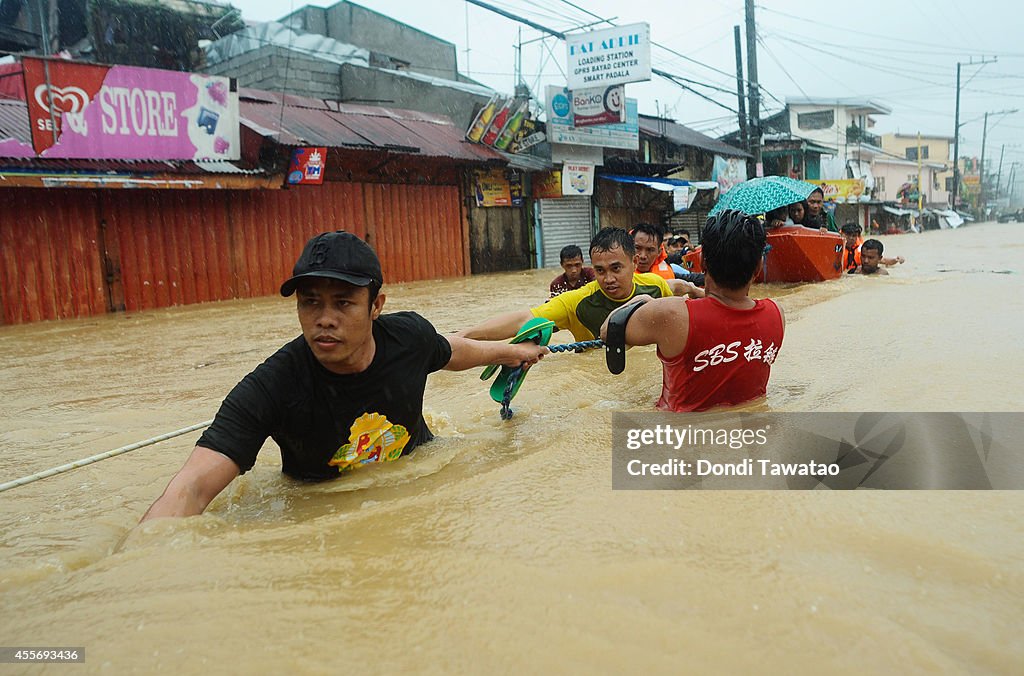 Metro Manila Hit By Widespread Flooding