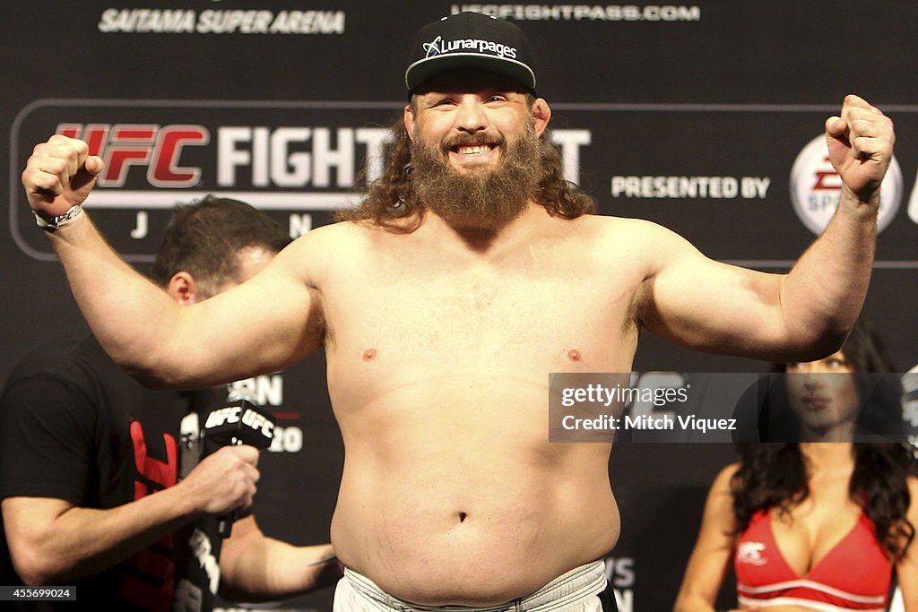 UFC Fight Night Weigh-in