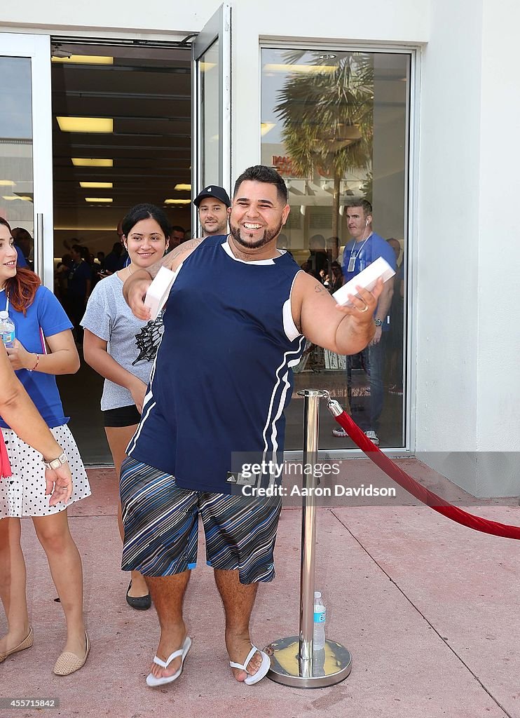 Apple iPhone 6 Launch In Miami