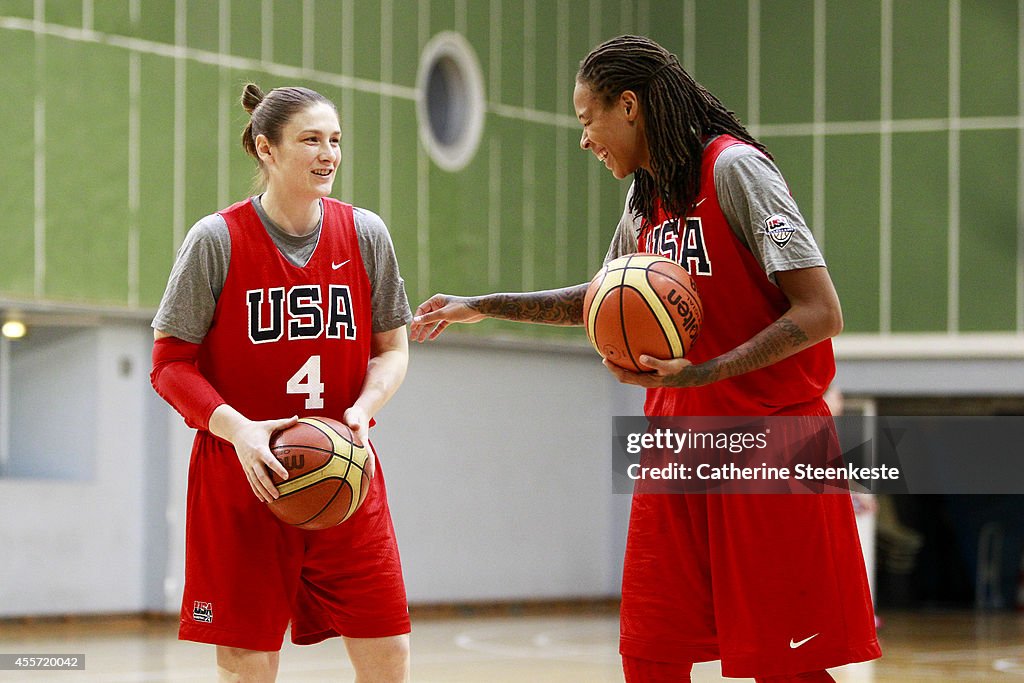 USA Basketball Women in Paris