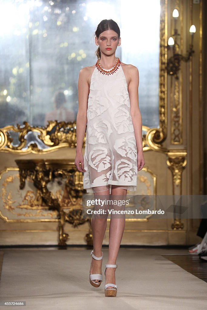 Les Copains - Runway - Milan Fashion Week Womenswear Spring/Summer 2015