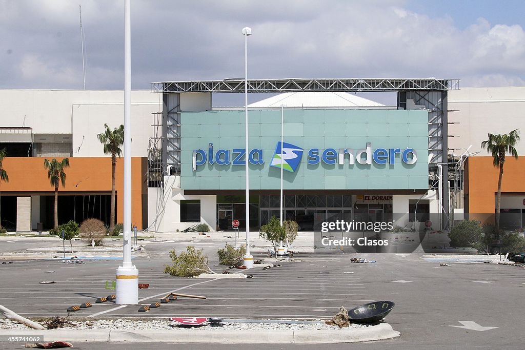 Los Cabos is Hit by Hurricane Odile