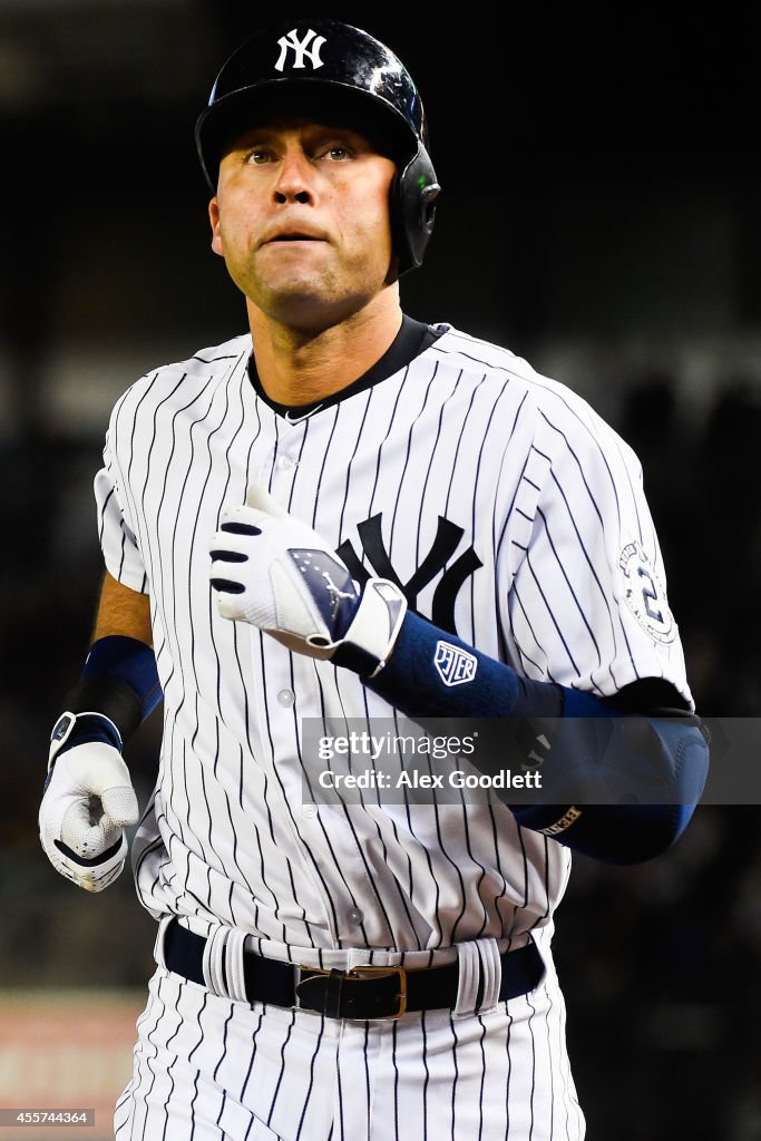 Toronto Blue Jays v New York Yankees