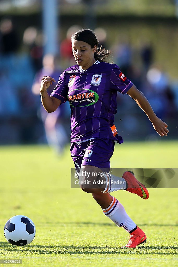 W-League Rd 2 - Newcastle v Perth