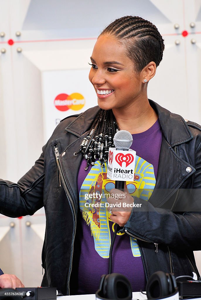 2014 iHeartRadio Music Festival - Night 1 - Backstage