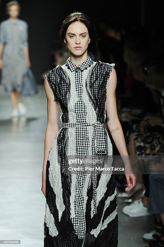 Bottega Veneta - Runway - Milan Fashion Week Womenswear Spring/Summer 2015