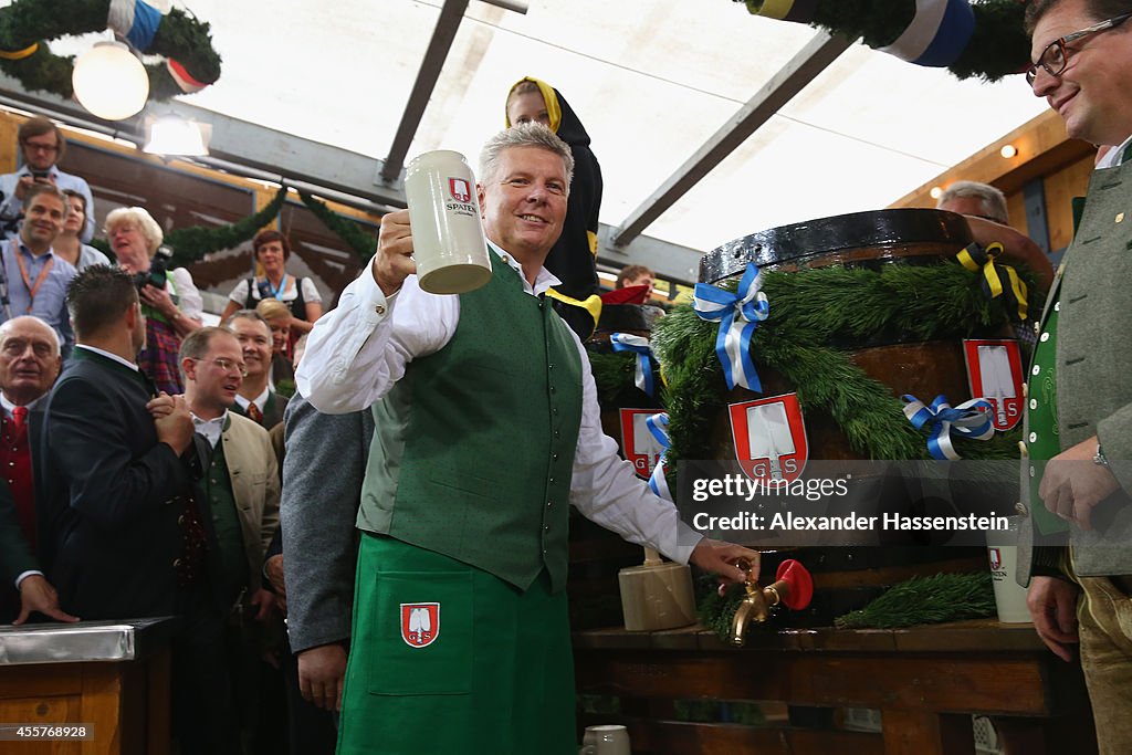 Oktoberfest 2014 - Opening Day