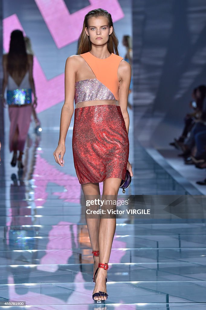 Versace - Runway - Milan Fashion Week Womenswear Spring/Summer 2015