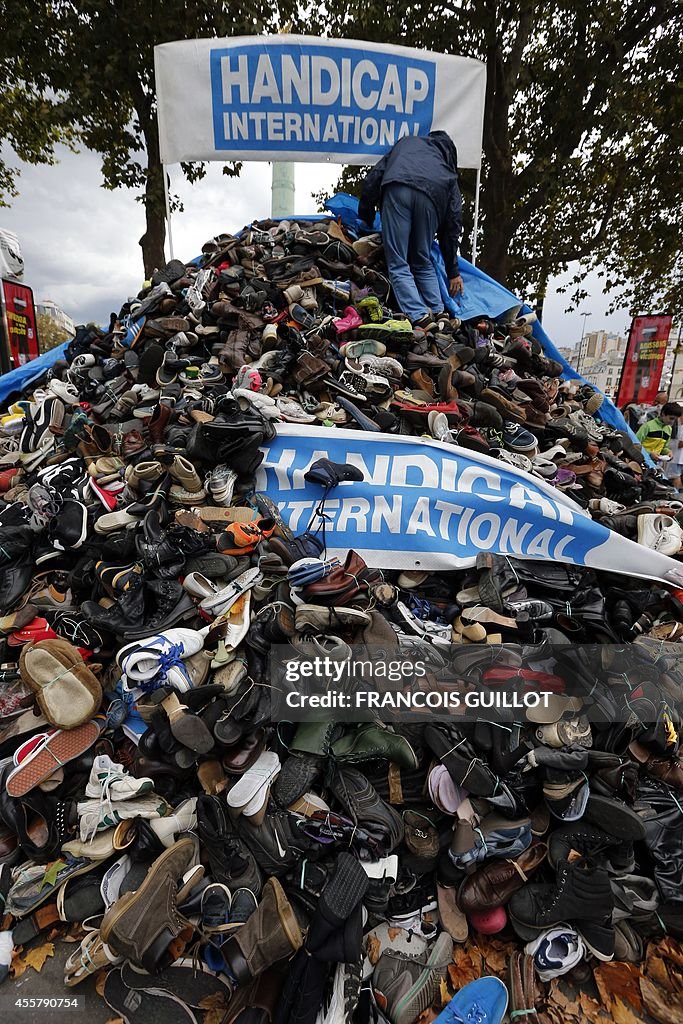 FRANCE-HANDICAP-LANDMINE-NGO-DEMO