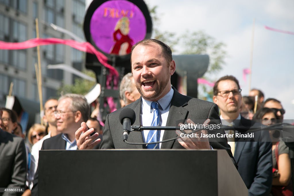 High Line At The Rail Yards Dedication And Opening Ceremony