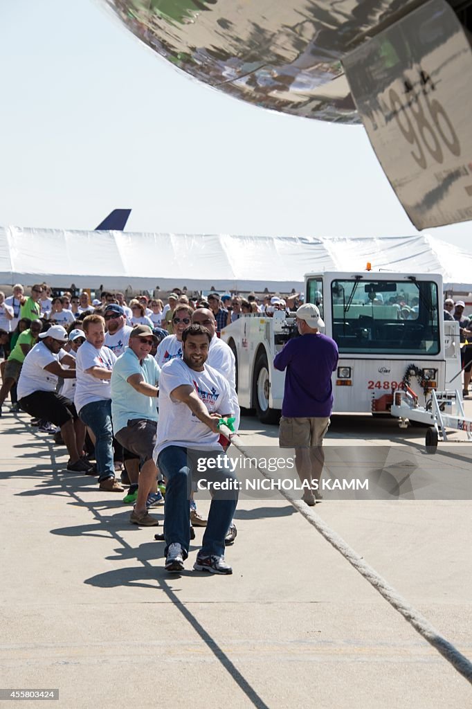 US-AVIATION-CHARITY-PLANE PULL-OFFBEAT