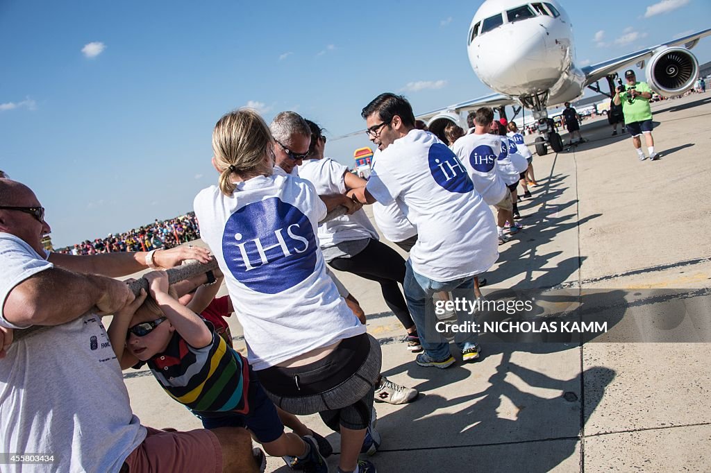 US-AVIATION-CHARITY-PLANE PULL-OFFBEAT